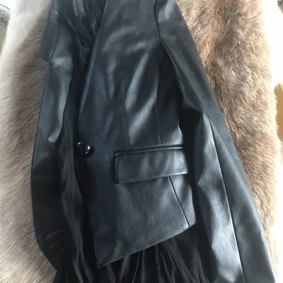 Lady Dutch Blazer - Picture 9 of 9